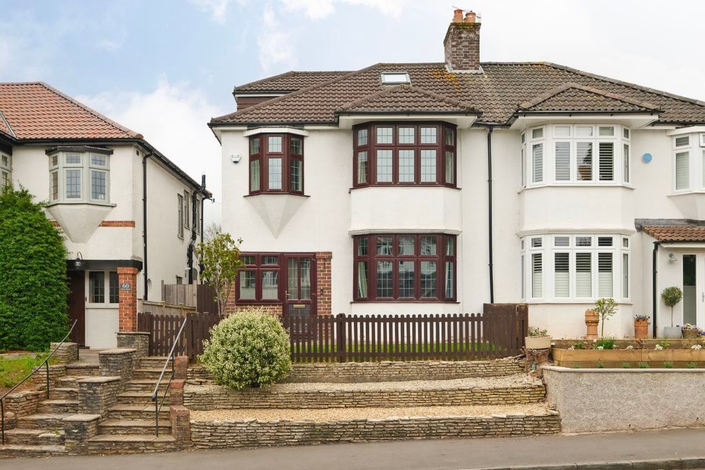 Property photo 1 of 21 External