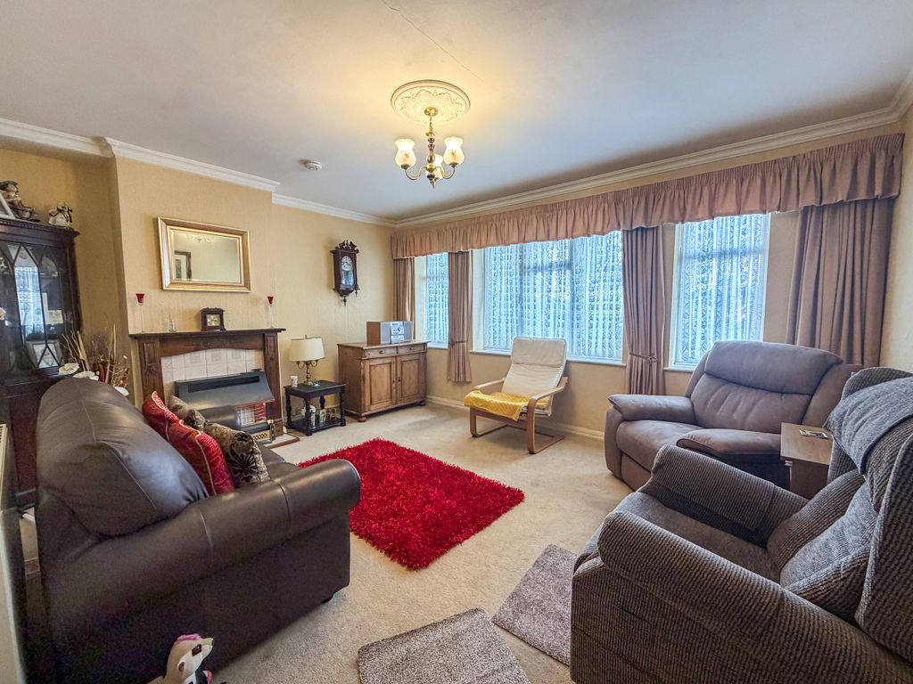 Property photo 2 of 13 Img_4109