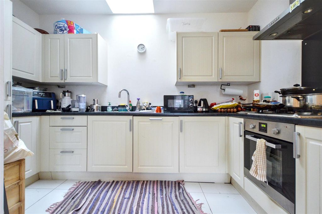 Property photo 2 of 7 Dsc_0260.Jpg