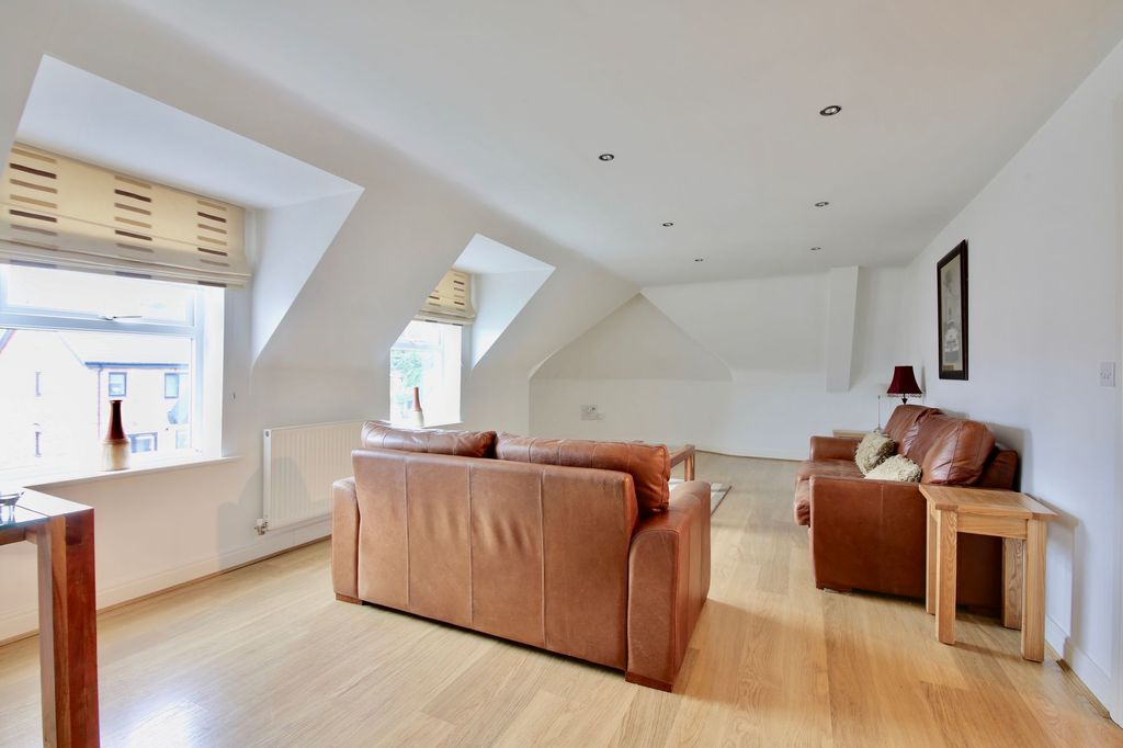 Property photo 2 of 14 Living Area