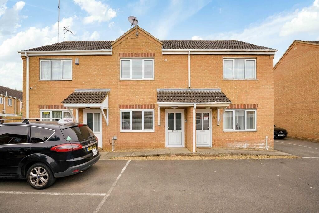 Property photo 1 of 13