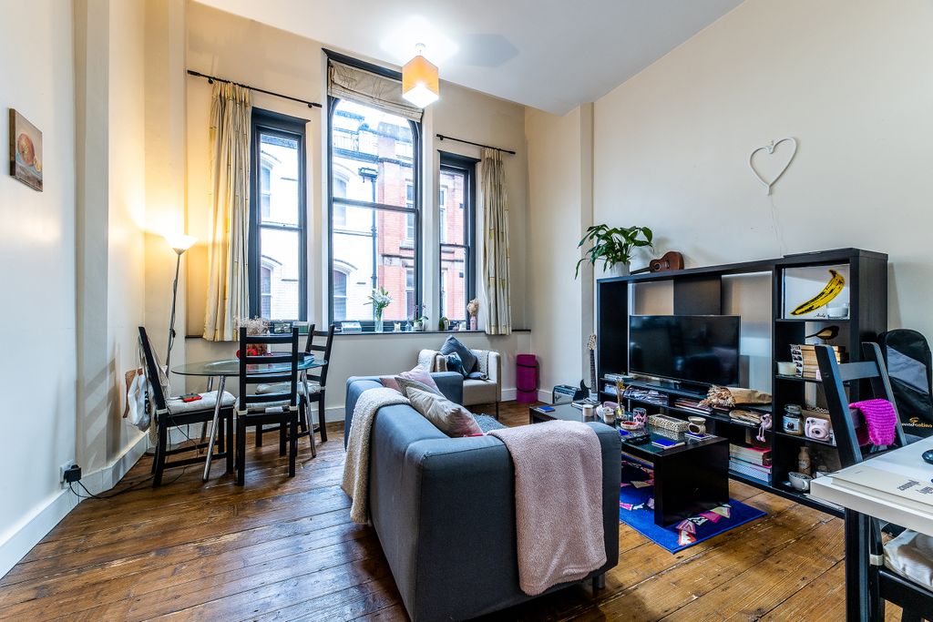 Property photo 3 of 11