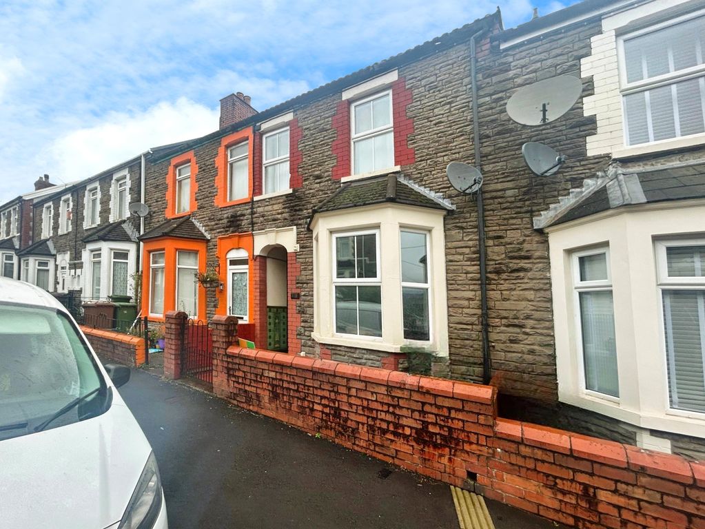 Property photo 1 of 15 Front