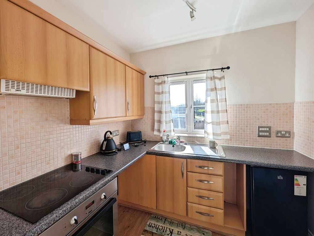 Property photo 3 of 5