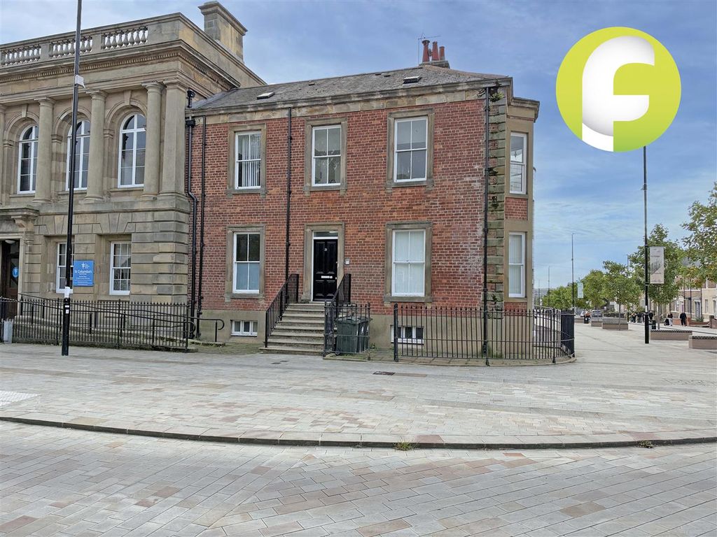 Property photo 1 of 8 Front 2.Jpg