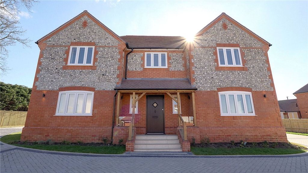 Property photo 1 of 11 Plot 1