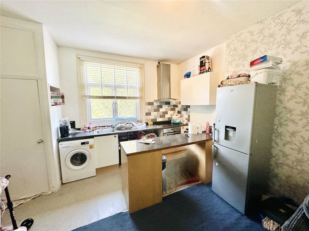 Property photo 3 of 11 Picture No. 05