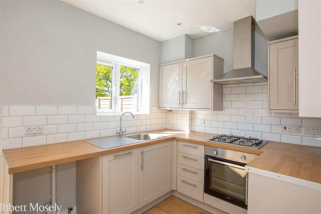 Property photo 2 of 20 20260428-79 The Moor Rd-23.Jpg