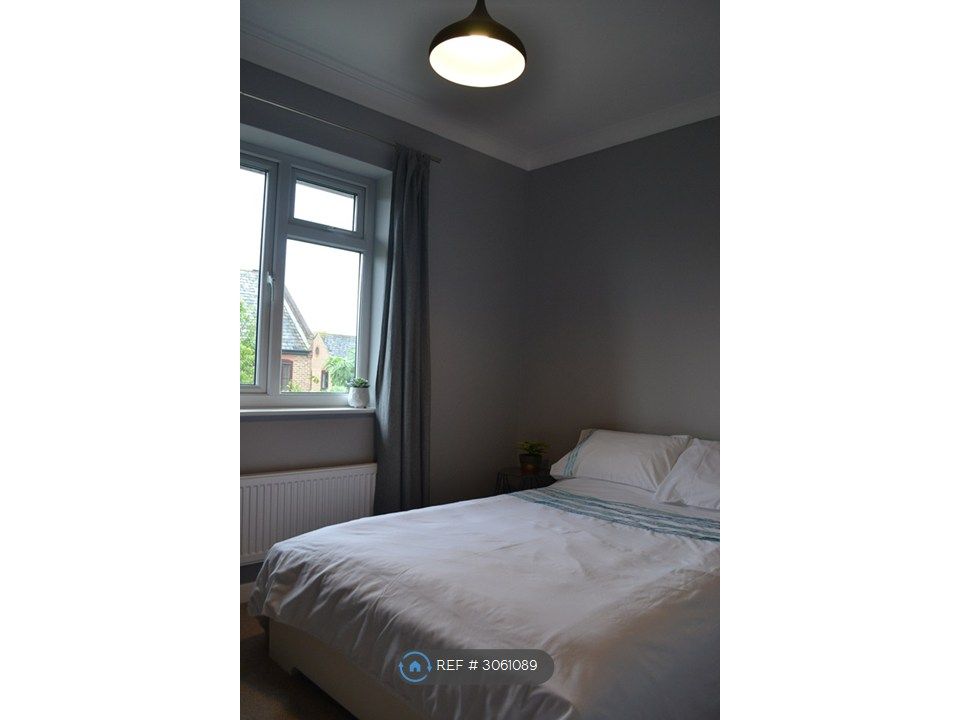 Property photo 2 of 7 Bedroom
