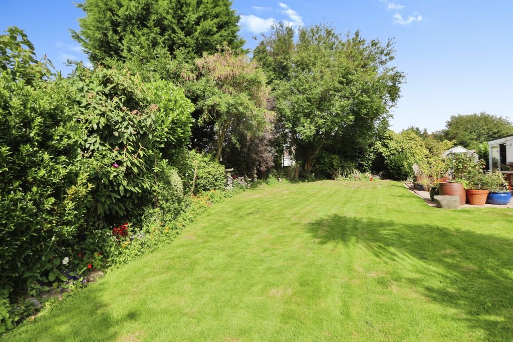 Property photo 3 of 26 2660717