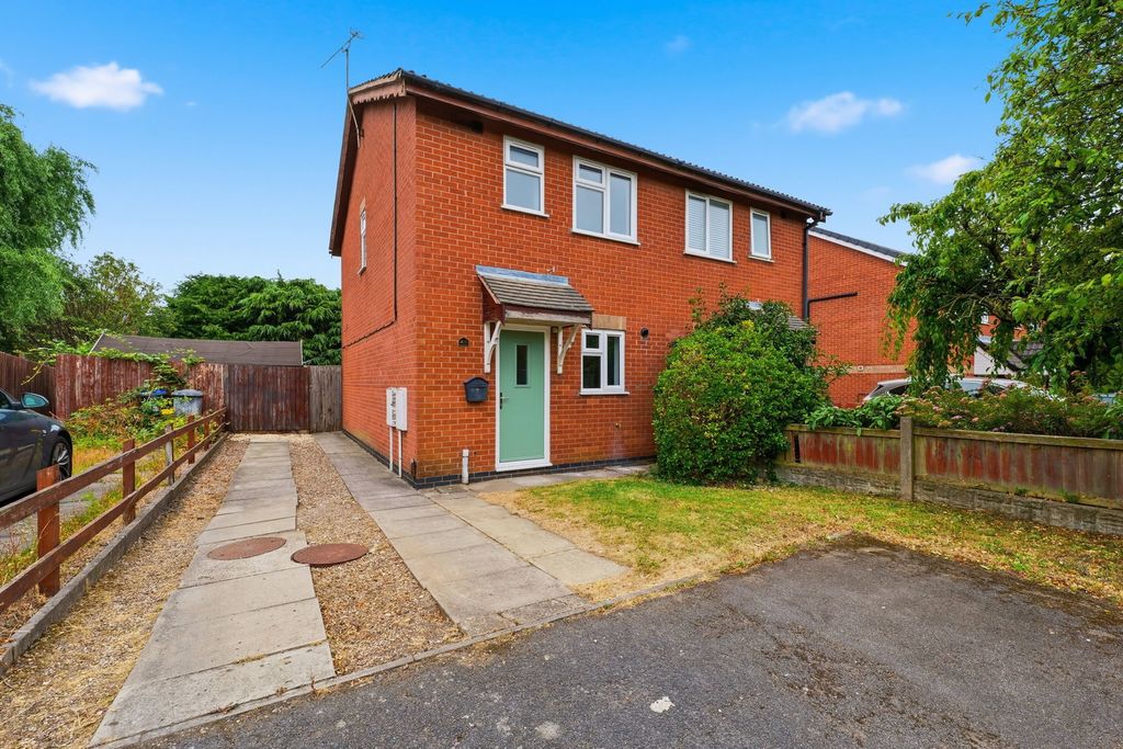 Property photo 1 of 24
