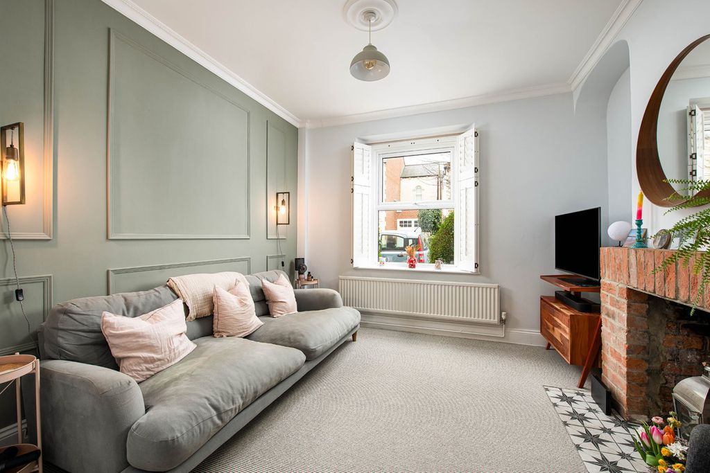 Property photo 3 of 14