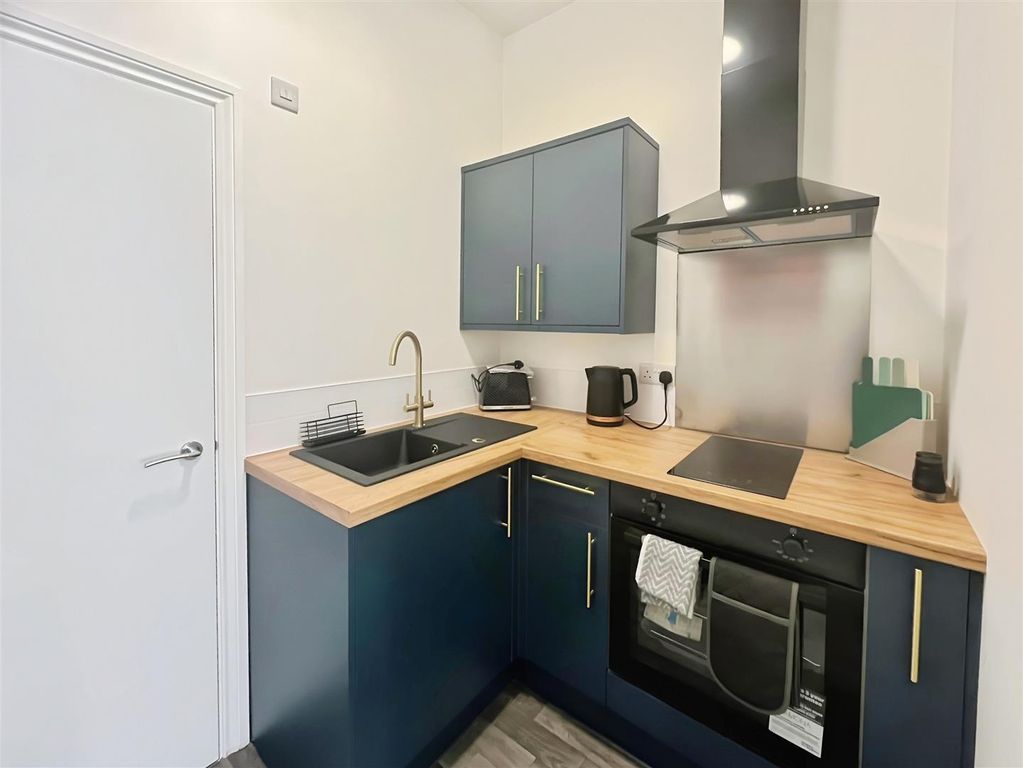 Property photo 3 of 7 d497Fb0B-Img-20250624-Wa0004.Jpg