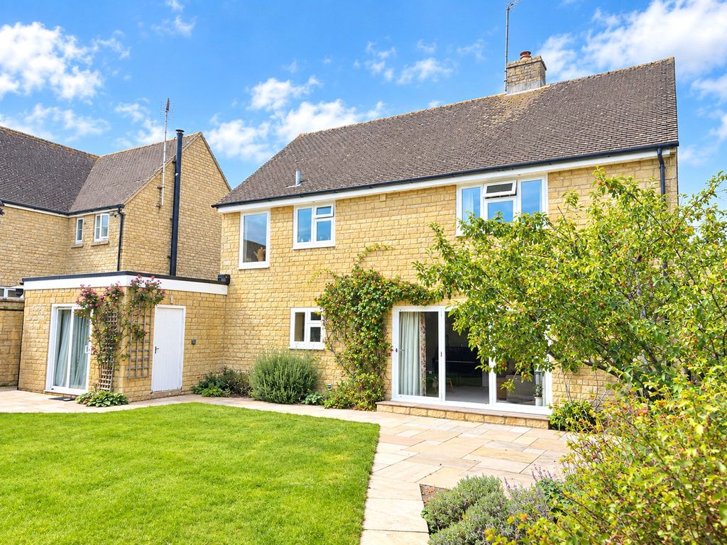 Property photo 2 of 17 Picture No. 22