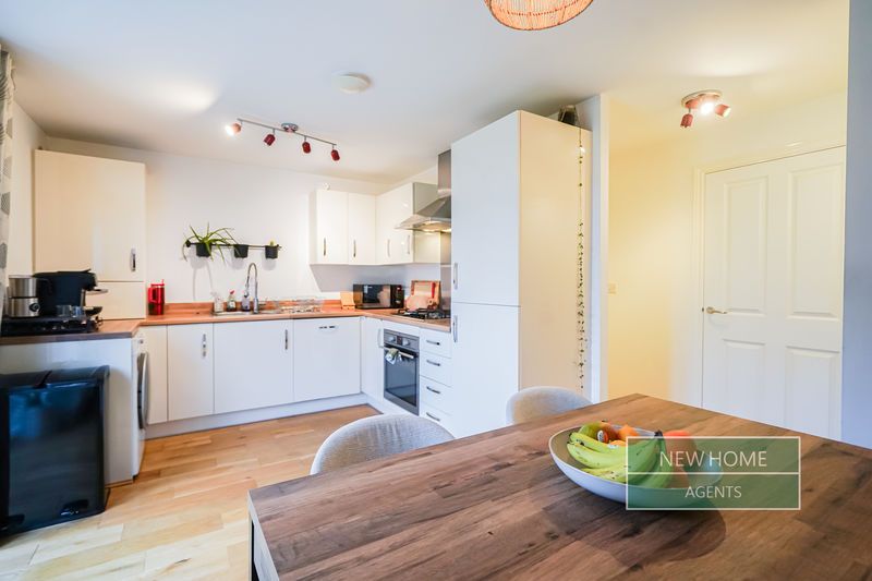 Property photo 3 of 20 Photo 5