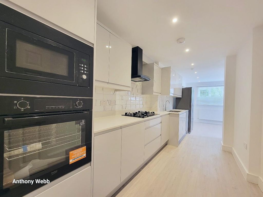 Property photo 2 of 15 Kitchen