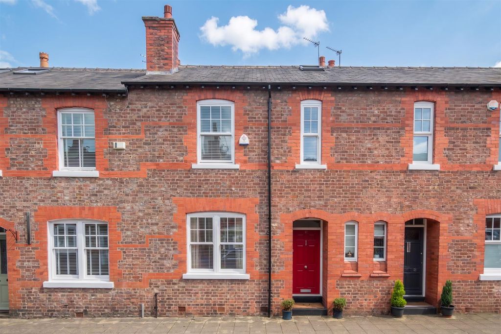 Property photo 1 of 22 Main