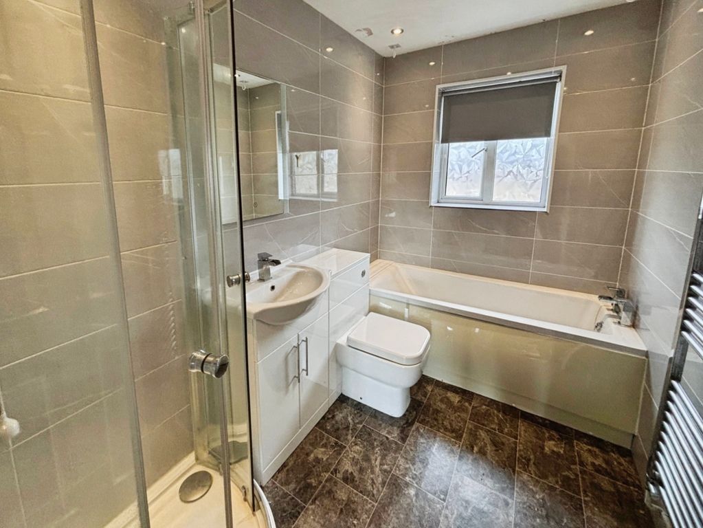 Property photo 3 of 7 Pbox-Img.Jpeg