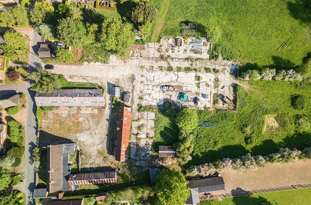 Property photo 1 of 22 Aerial