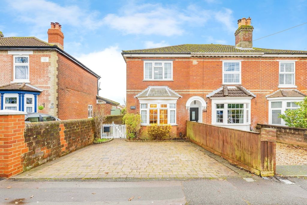 Property photo 1 of 19