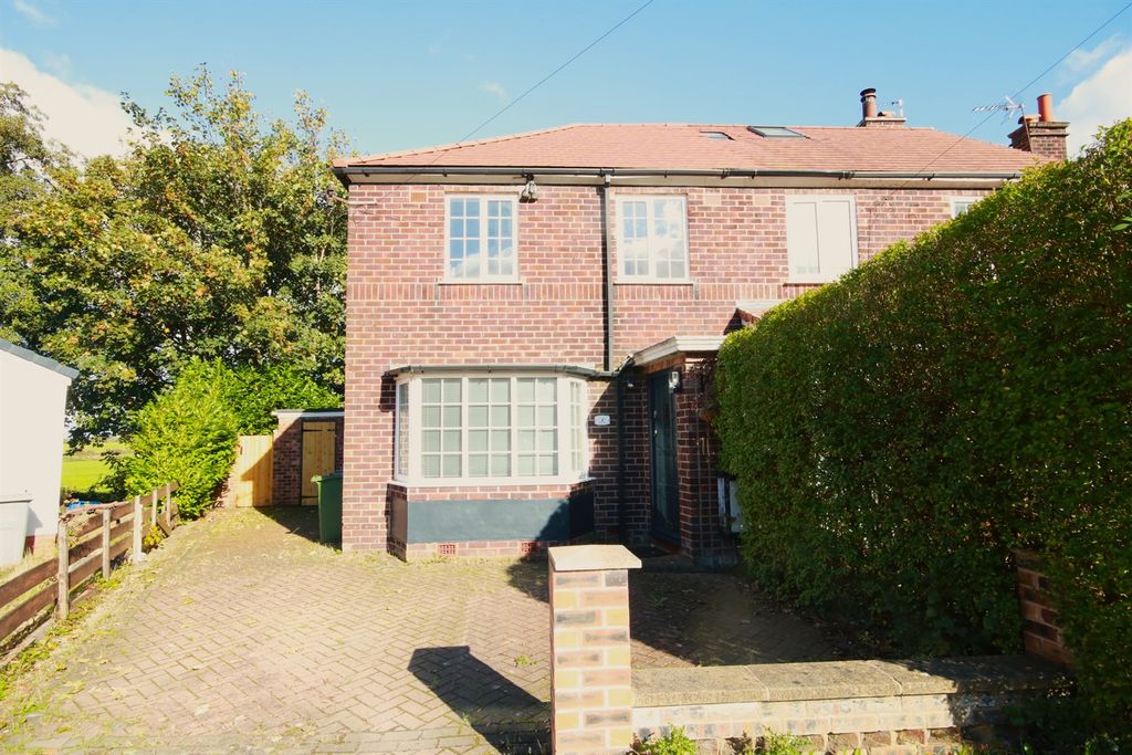 Property photo 1 of 17 (Main)