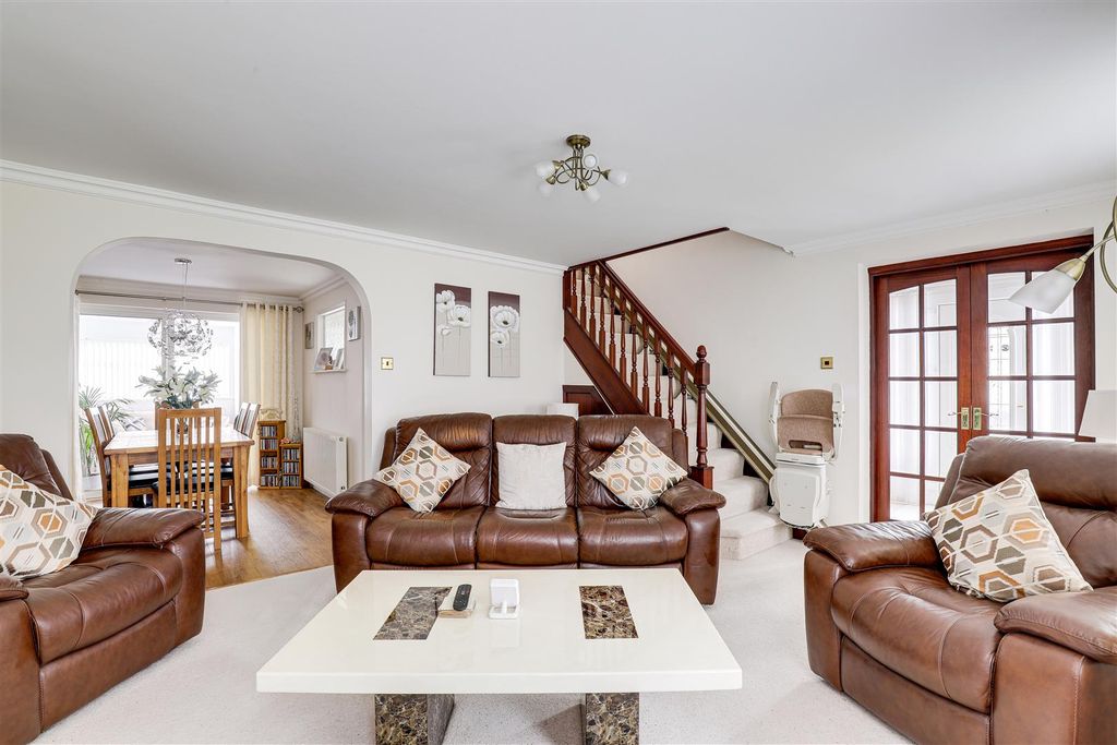 Property photo 3 of 24 Img_6353-Img_6357.Jpg