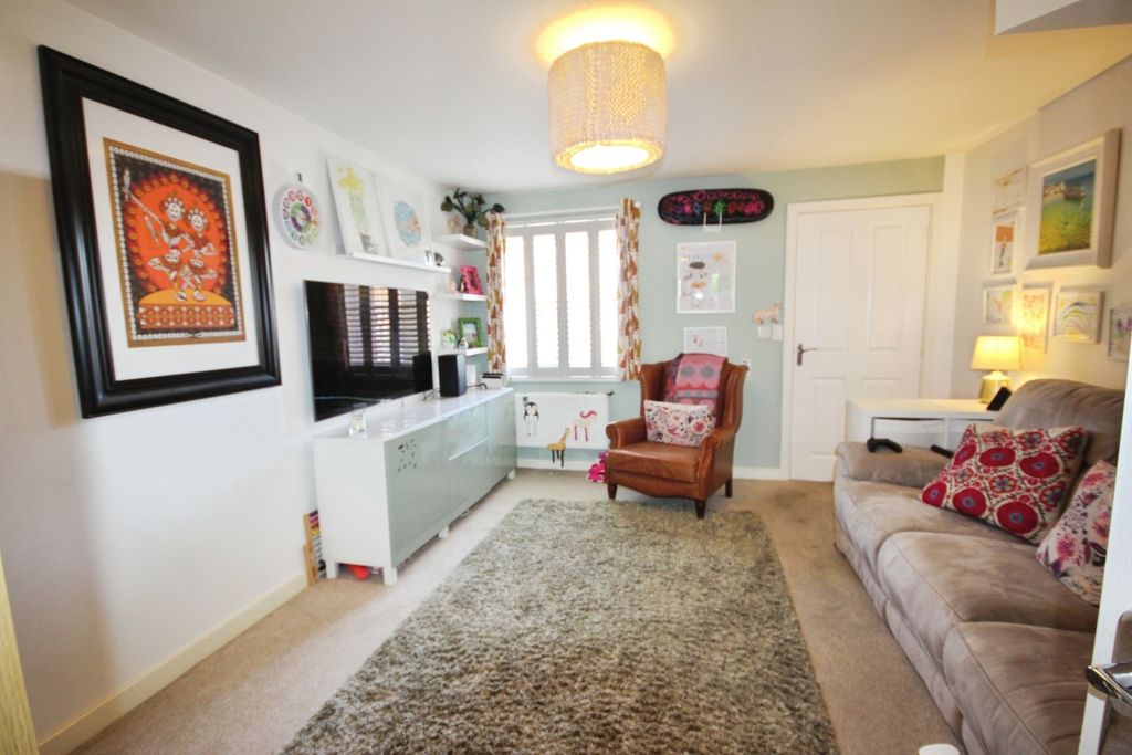 Property photo 2 of 13 Picture No. 03