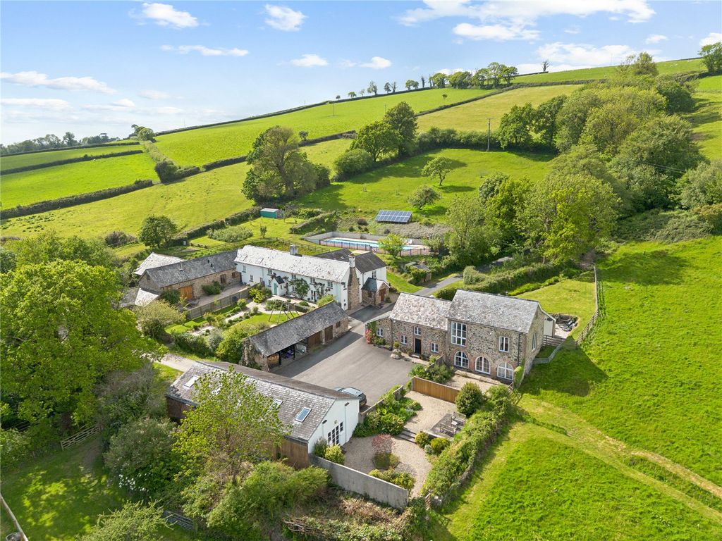 Property photo 1 of 43 East Marsh Farm