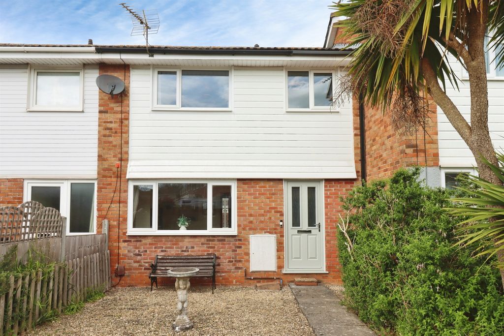Property photo 1 of 20