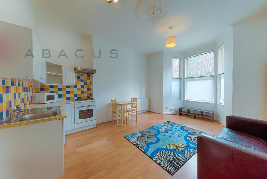 Property photo 2 of 10 Photo 2