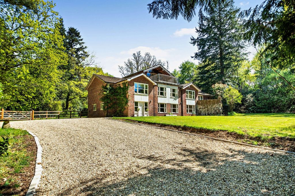 Additional image 17 of 6 bed detached house for saleHorris Hill, Newbury, Berkshire RG20