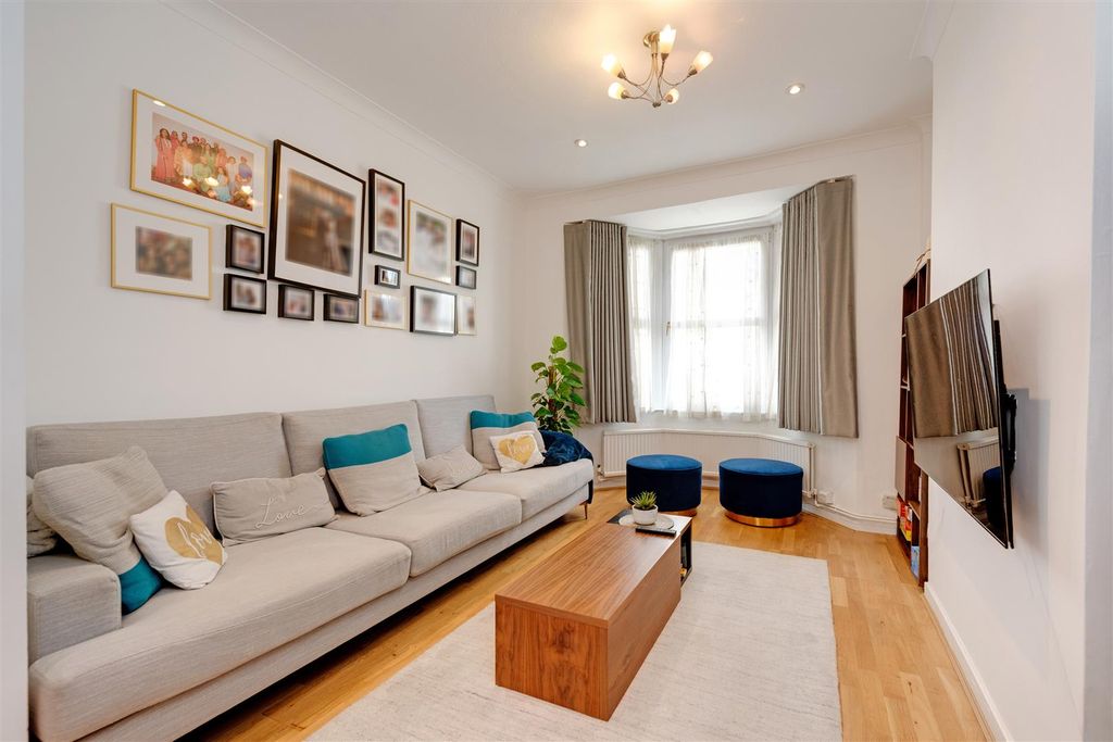 Property photo 2 of 16 52277_Hi-Res(3).Jpg