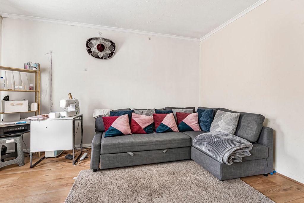 Property photo 2 of 14 Reception Room