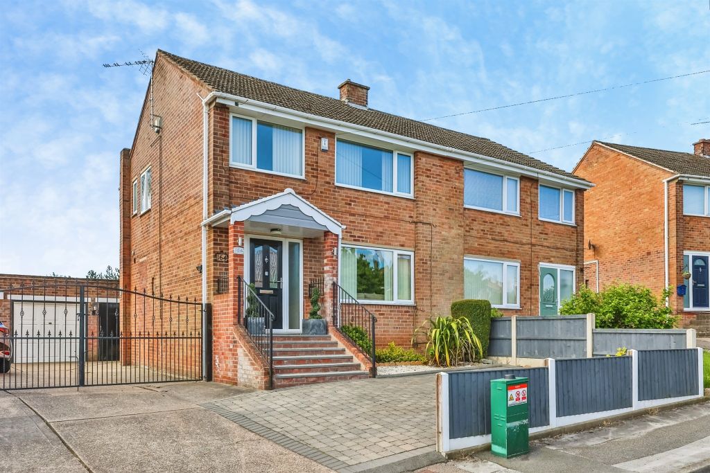 Property photo 1 of 18