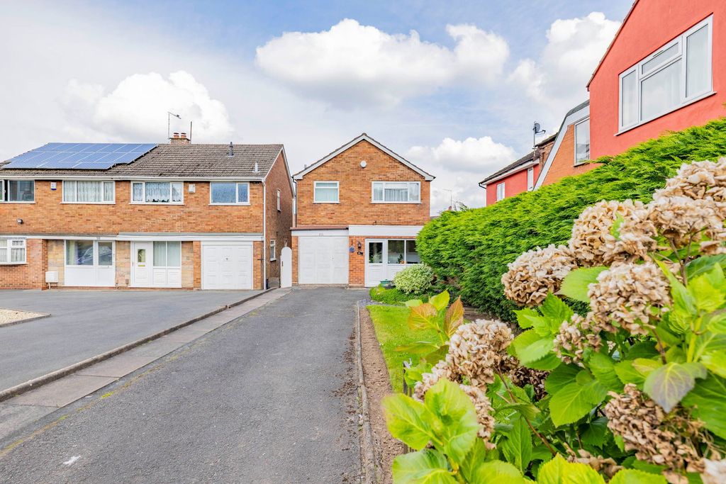 Property photo 1 of 38