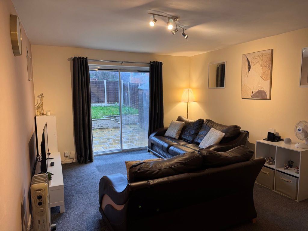 Property photo 3 of 7