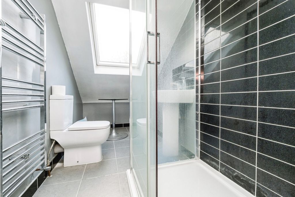 Property photo 3 of 16 Photo