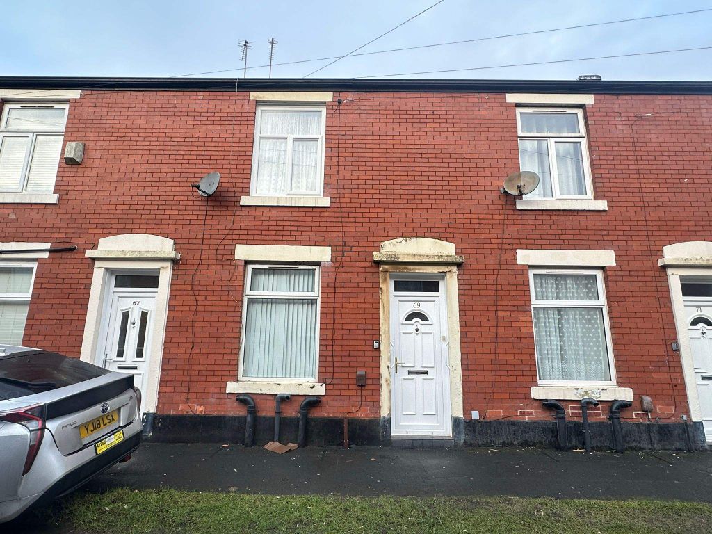 Property photo 1 of 10