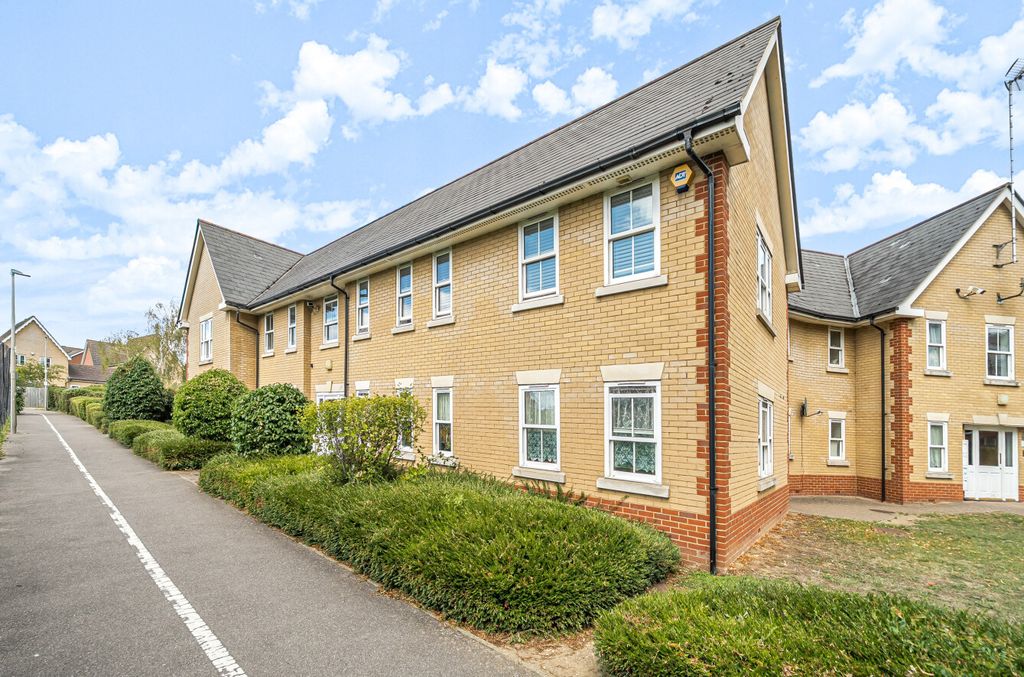 Property photo 2 of 14 1335664-2-68927A7...