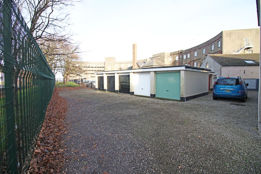 Additional image 11 of 2 bed flat for saleLyndale Court, Bold Street, Fleetwood FY7