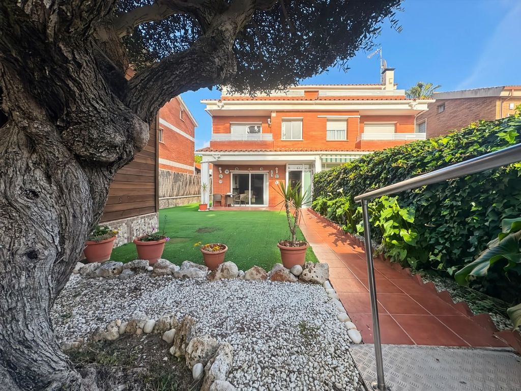 Property photo 1 of 31