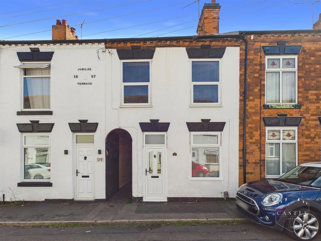 Property photo 1 of 13 Cam02833G0-Pr0898-Still014.Jpg