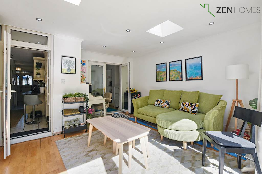 Property photo 3 of 16