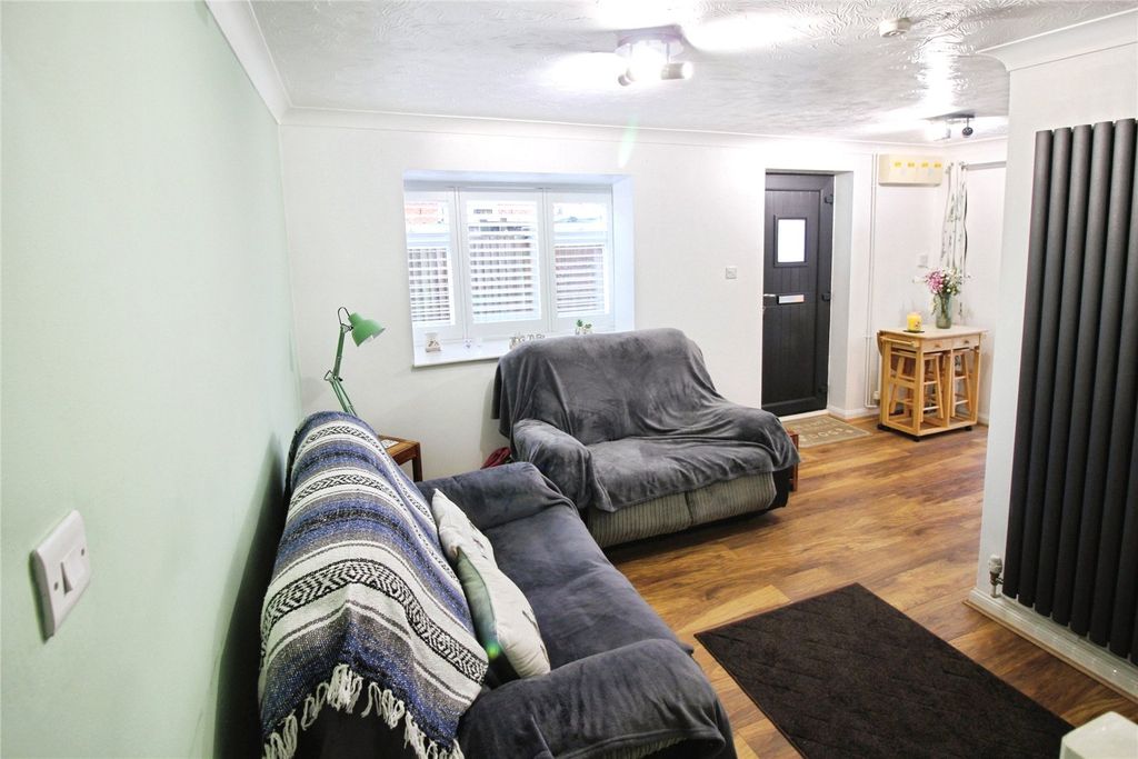 Property photo 2 of 13 Picture No. 01