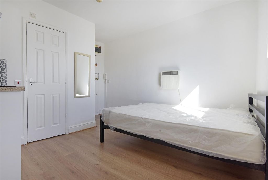 Property photo 2 of 6 _Dsc8262.Jpg