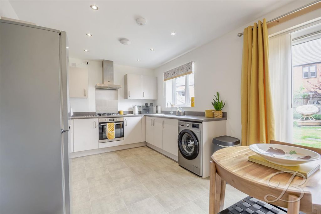 Property photo 2 of 31 Ccltd-11.Jpg