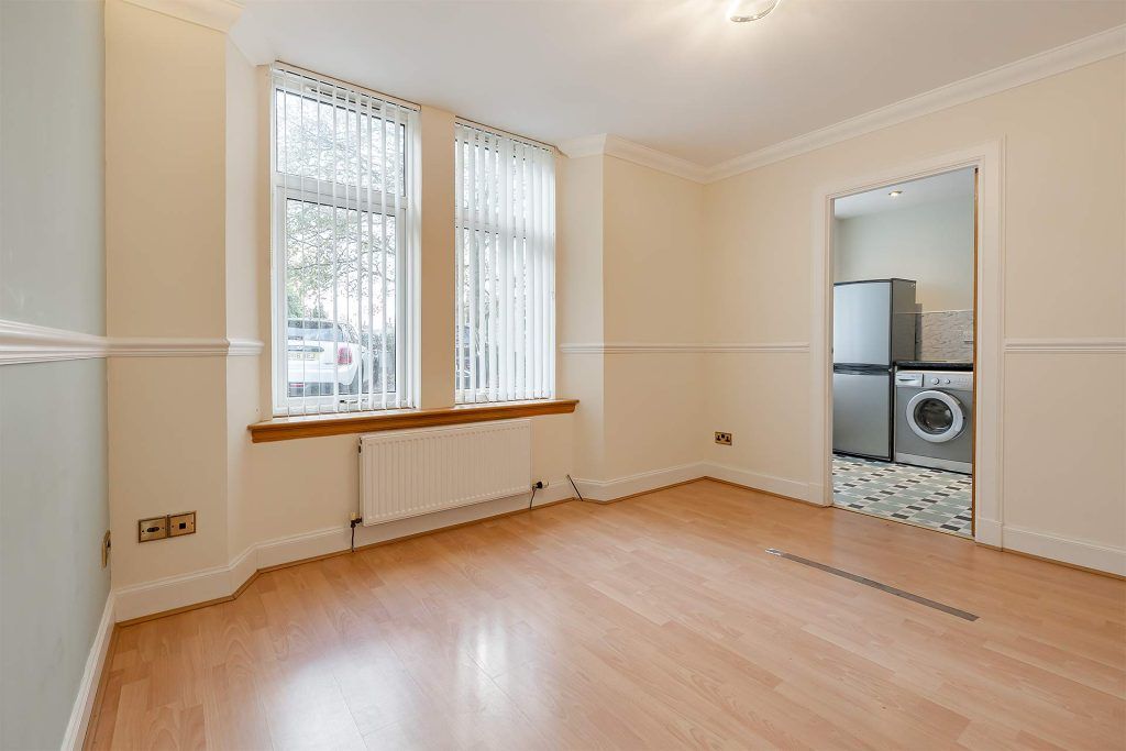 Property photo 2 of 25