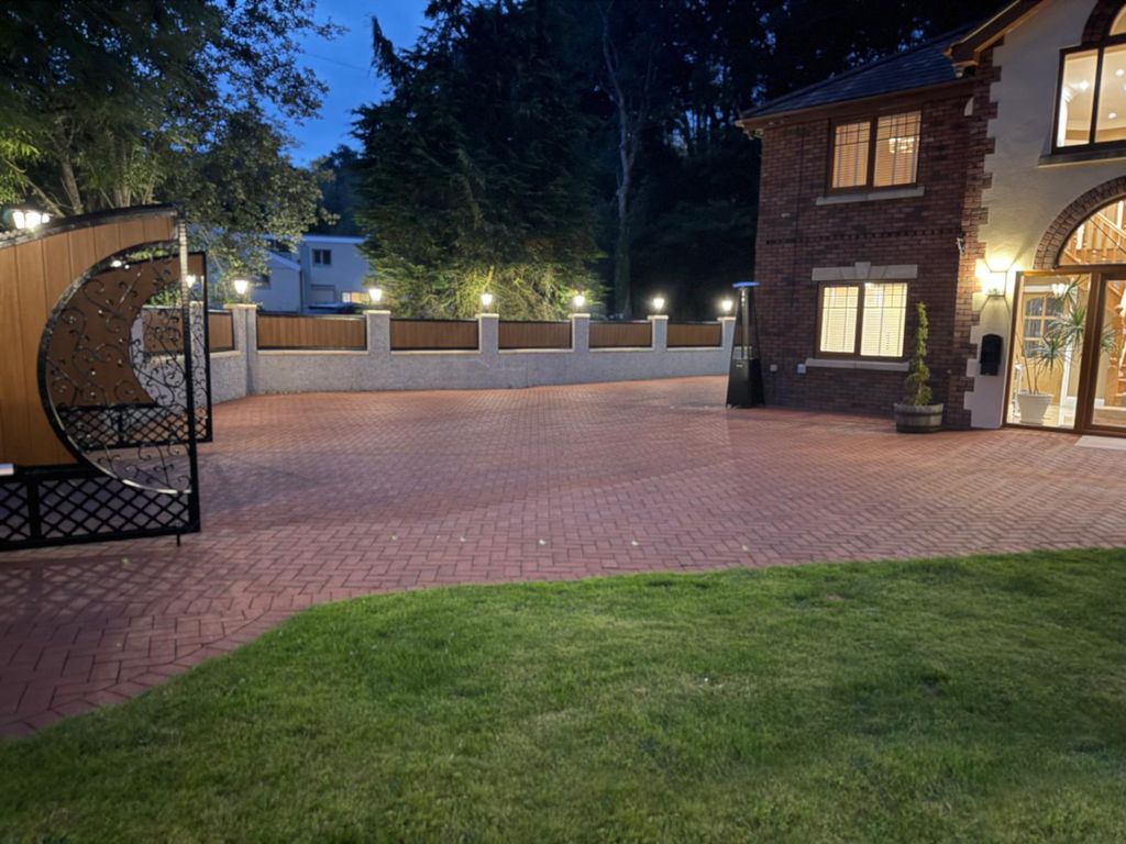 Property photo 3 of 34