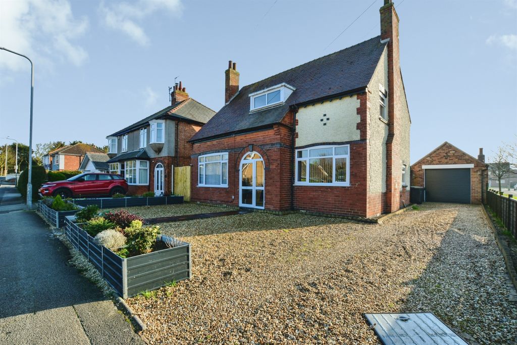 Property photo 1 of 26