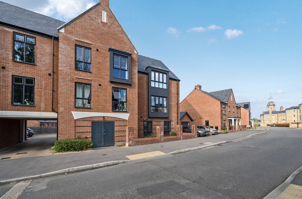 Property photo 1 of 15 3-682226ee63150-1...